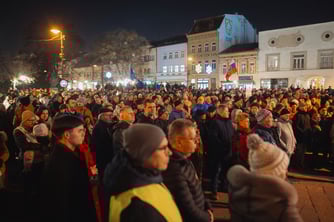 Slovakyalılar protesto için sokaklarda