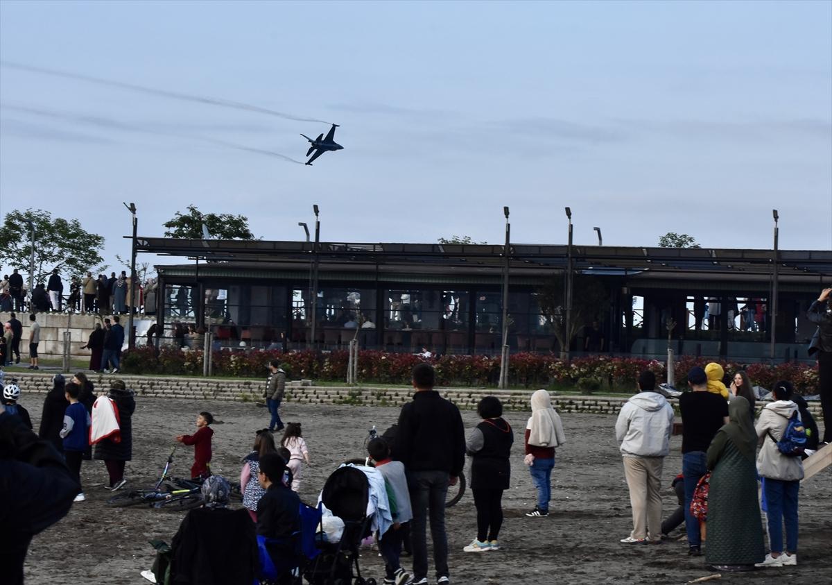 Ordu'da nefes kesen SOLOTÜRK gösterisi! Karadeniz semaları hareketlendi