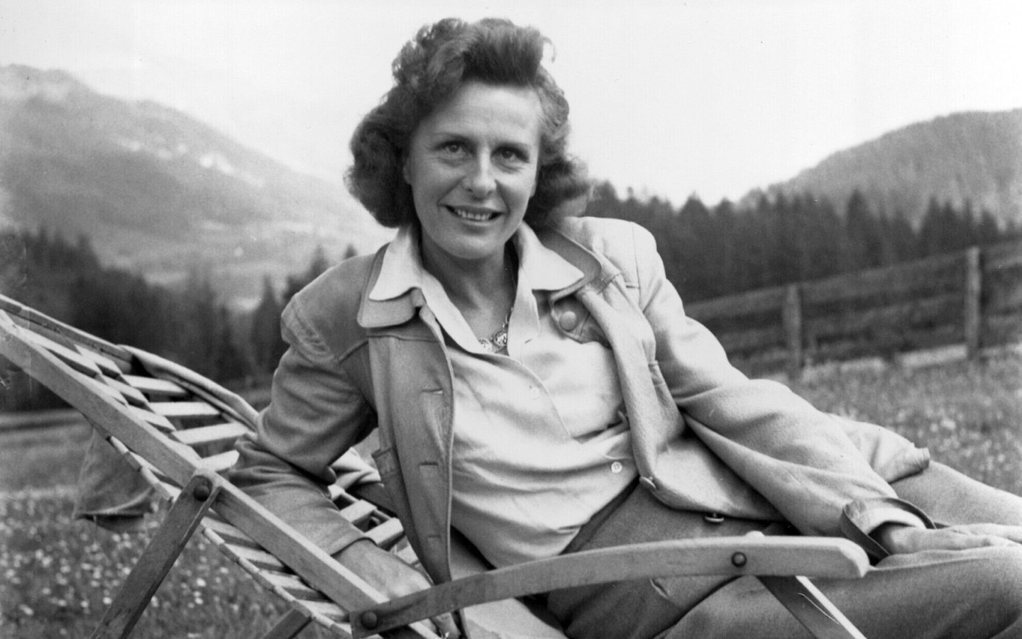 Leni Riefenstahl / 1945 Avusturya - AP