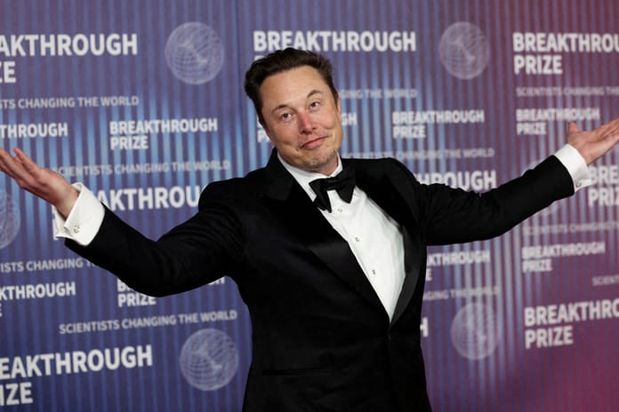 Elon Musk Trump'ı Epstein dosyasını yayınlamaya çağırdı