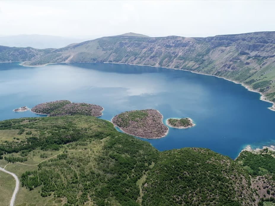 Muhteşem manzaralı Nemrut Kalderası