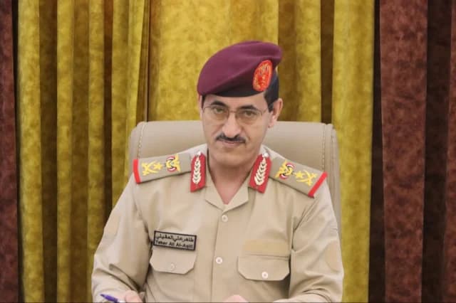 Yemen Savunma Bakanı Taher el-Akili