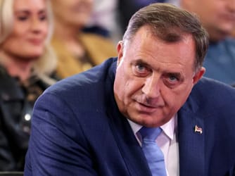 US Lawmakers Urge Sanctions Over Srebrenica Intimidation