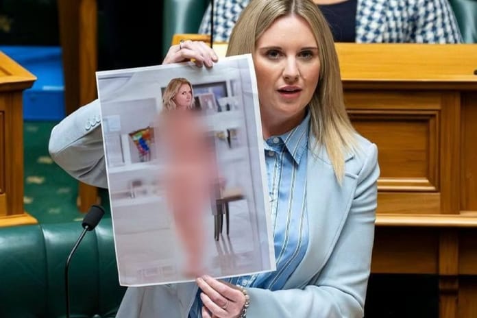 McClure parlamento’da deepfake görselini gösterdi