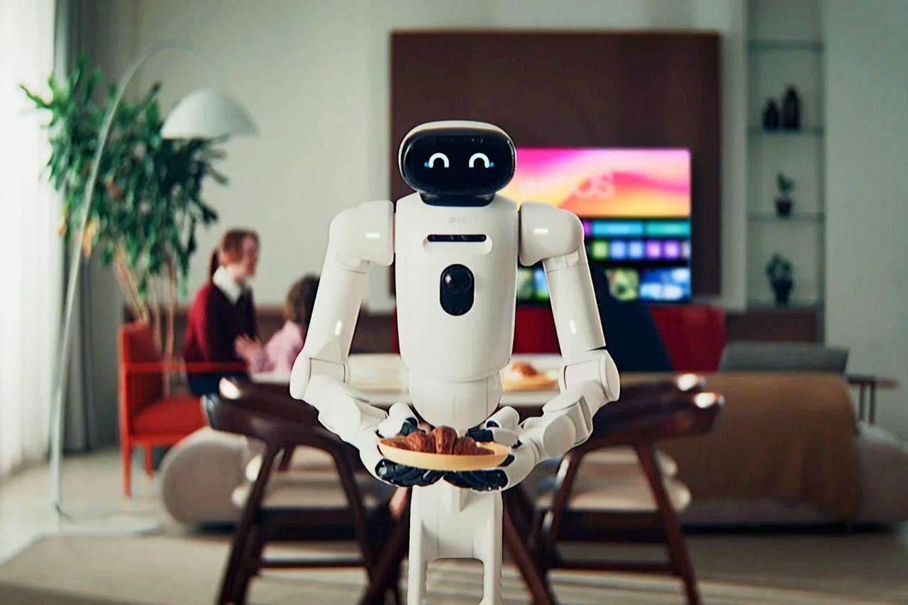 LG'den ev işlerine son veren devrim: İnsansı robot CLOiD tanıtıldı