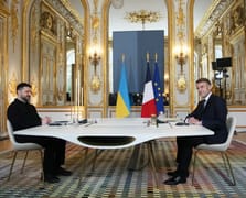 Macron ve Zelenskiy Trump'ın barış planını görüştü