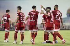 1. Lig'in açılış maçı gergin geçti: Hakemler sezonun ilk maçında gündem oldu, dikkat çeken pankart ve teşekkür mesajı