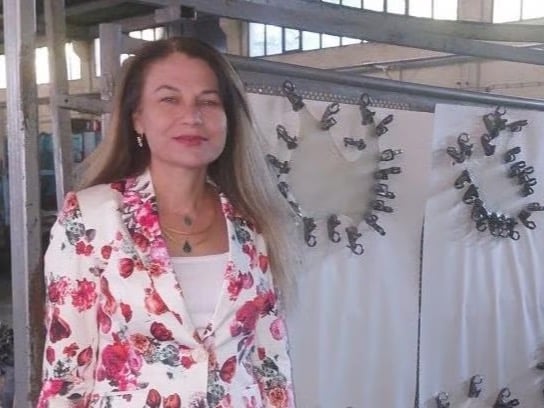 Dünyanın ilk kadın deri profesörüne yeni ünvan 