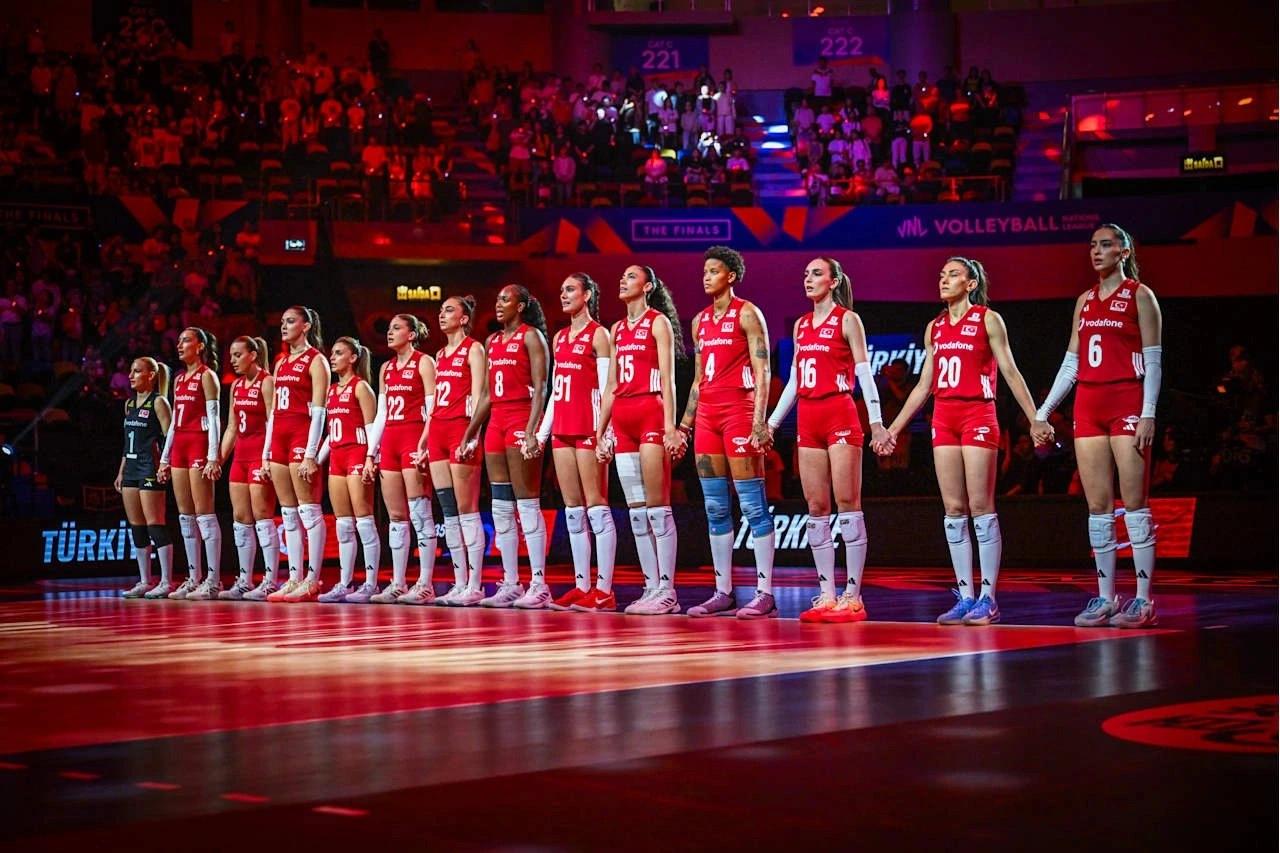 Türkiye Slovenya voleybol maçı ne zaman? CEV EuroVolley 2026 Türkiye Slovenya voleybol maçı saat kaçta?