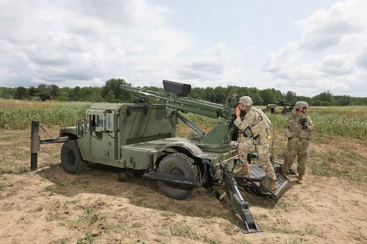 AM General, Kosova’ya Hawkeye obüs sistemleri sattı