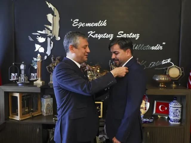 Arif Kocabıyık CHP'den lağvedildi
