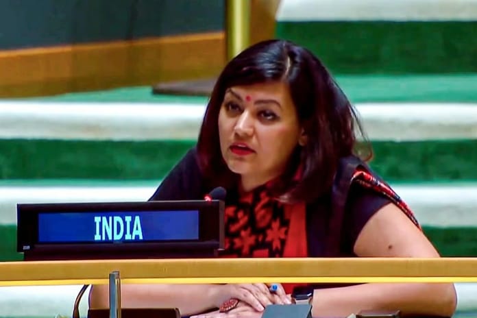 Hindistan Pakistan Başbakanı’nın BM konuşmasına sert yanıt verdi