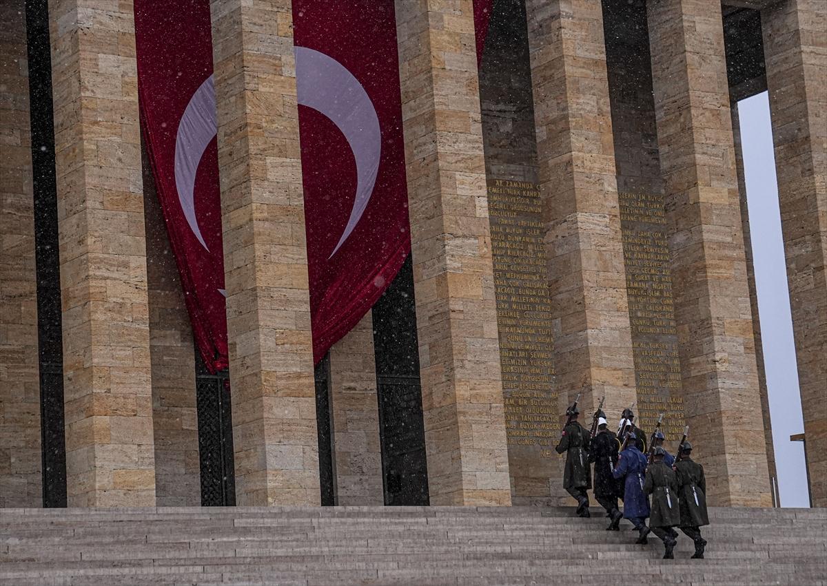 Atatürk’ün Ankara’ya gelişinin 106. yılı Anıtkabir’de anıldı
