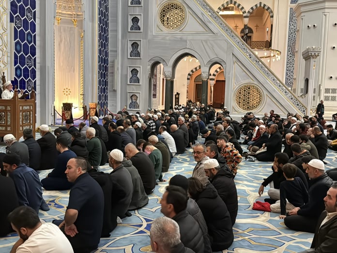 Cuma namazı saati 31 Ekim: Diyanet ile İzmir, Ankara, İstanbul Cuma namazı saati kaçta?
