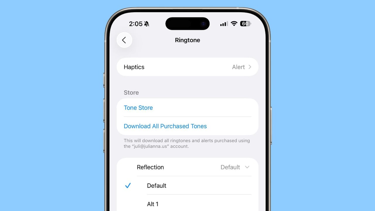 Solda ‌iOS 26‌ beta 1, sağda ‌iOS 26‌ beta 2