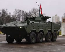 Belarus, yeni nesil BTR-V2 8×8 zırhlı personel taşıyıcısını envantere aldı