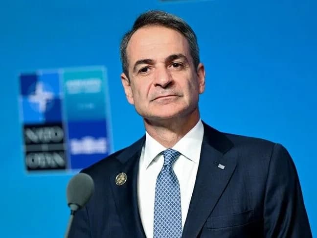 Miçotakis’ten Türkiye’ye 12 mil ve F-35 mesajı