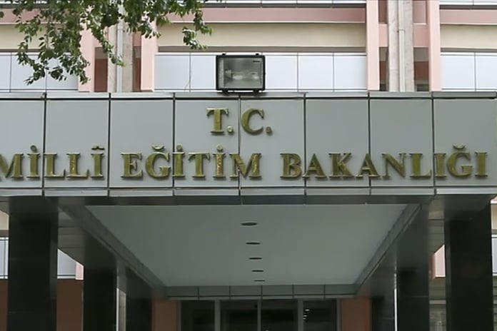 MEB 21 özel okulun ruhsatını iptal etti