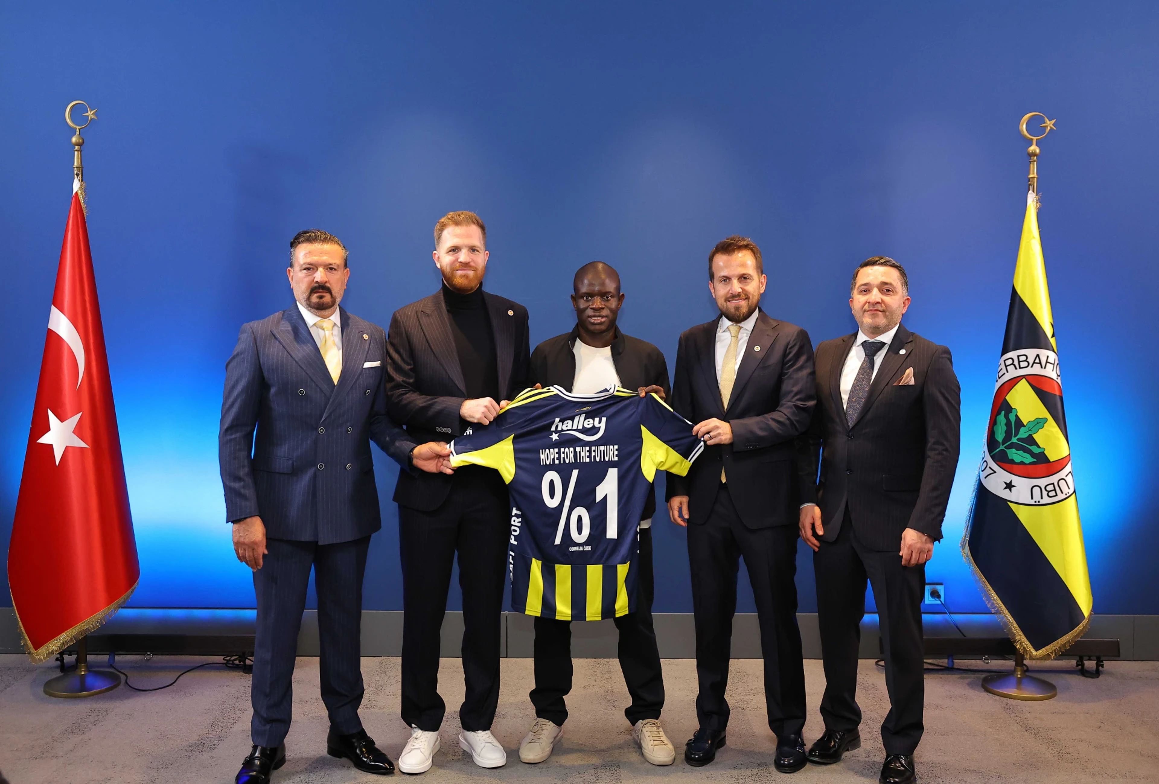 Dikkat çeken imzalar