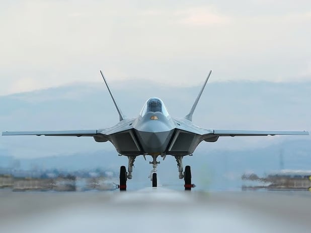Türkiye, KAAN’ın ikinci prototipini tanıttı: F-35’e alternatif olarak öne çıkıyor
