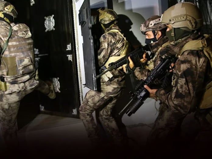 Ülke genelinde zehir tacirlerine ağır darbe: 67 ilde dev uyuşturucu operasyonu