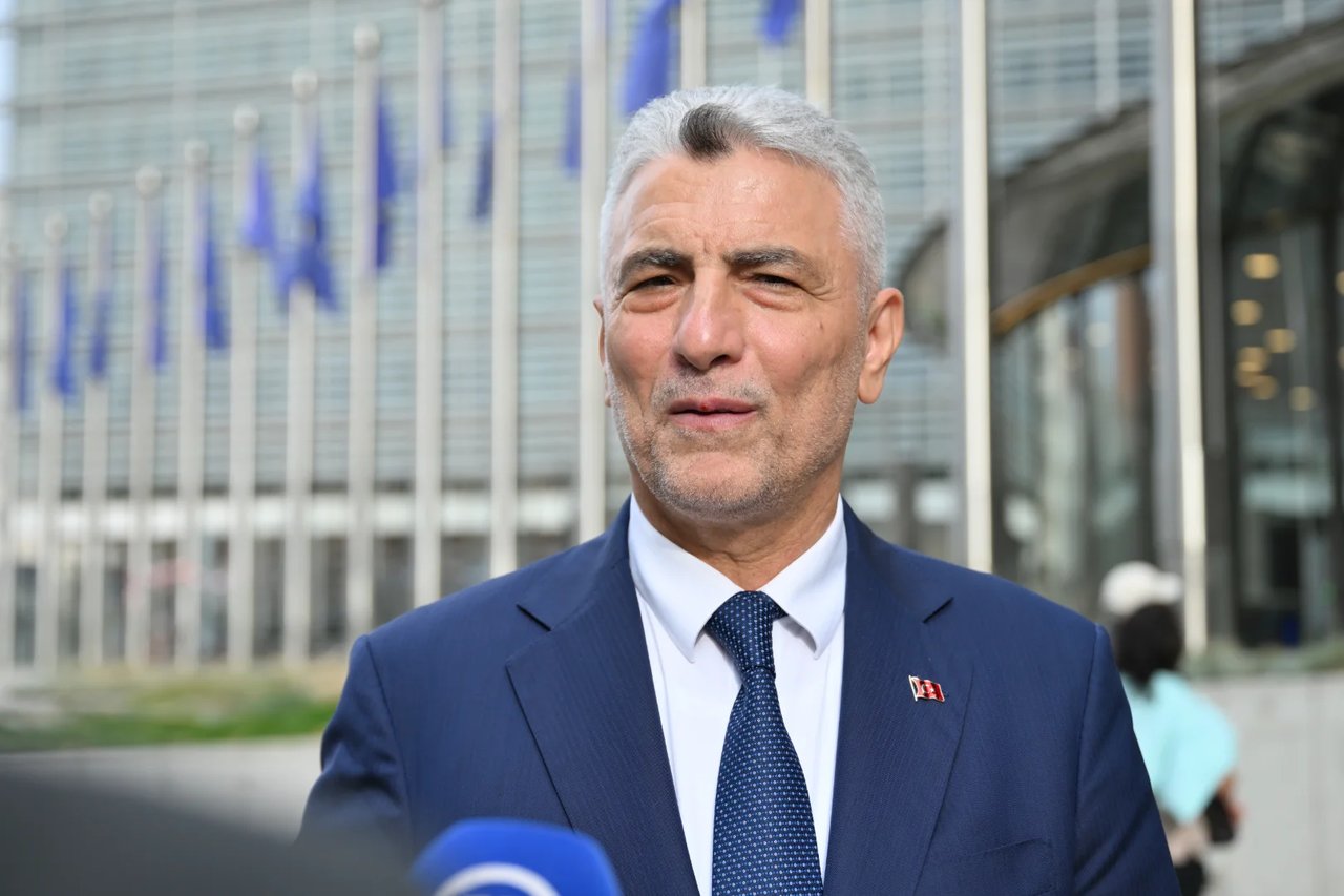 Bakan Bolat'tan fon iddialarına sert yanıt! 