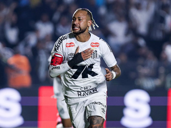 Gözyaşları gole dönüştü: Sakatlıklarla geçen zorlu dönemin ardından sezonun ilk golüyle takımına galibiyeti getirdi