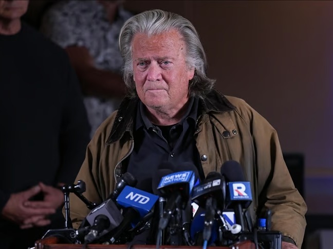 Bannon'dan Musk'ı sınır dışı etme çağrısı