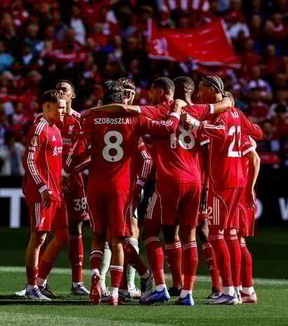 Liverpool rekora doymadı