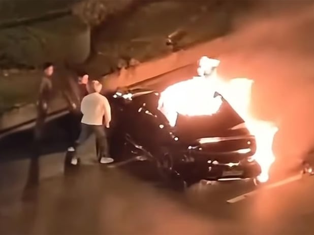 Xiaomi SU7 Ultra alevler içinde kaldı, sürücü hayatını kaybetti: Güvenlik tartışmaları başladı