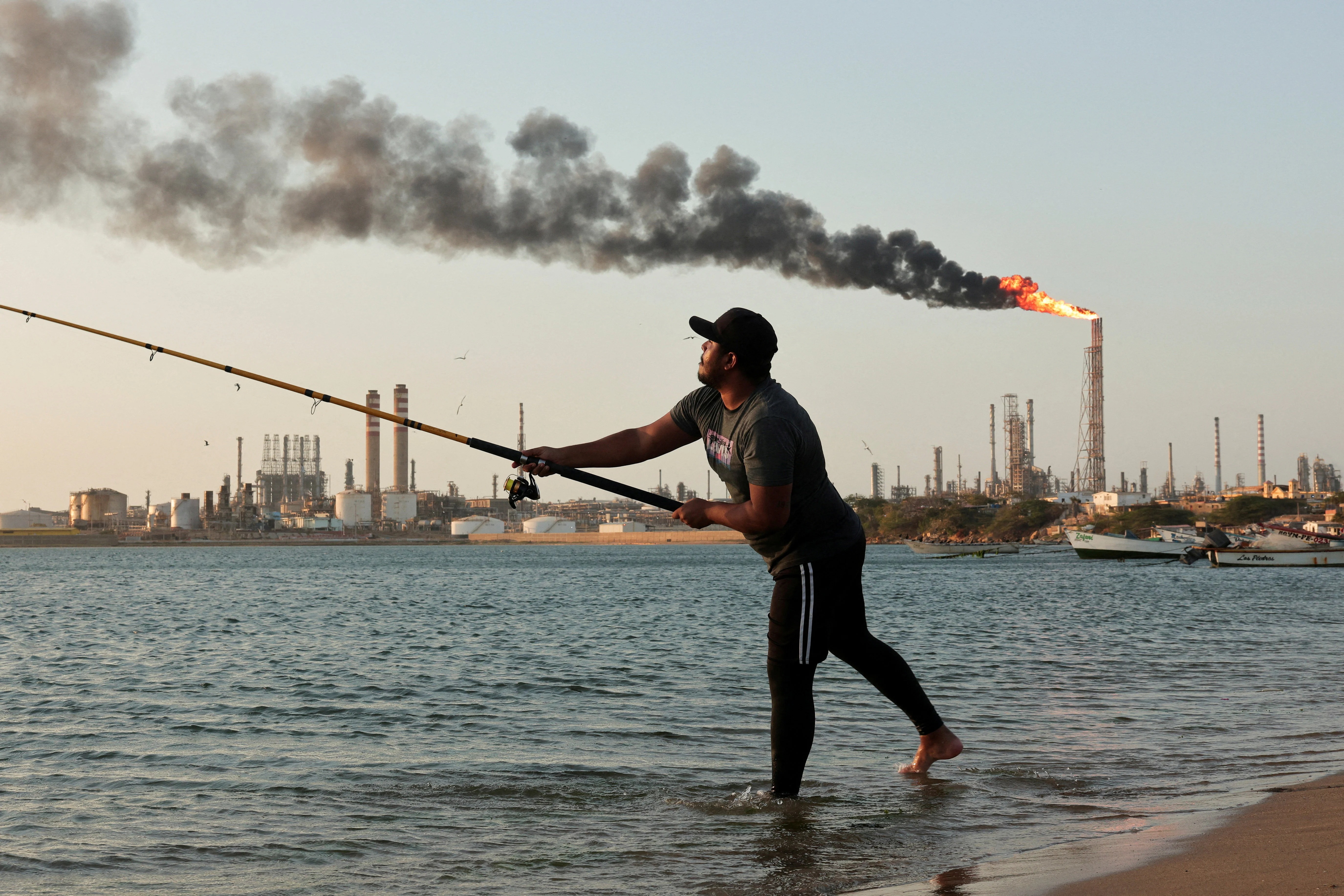 Venezuela Now Sends Half Its Oil to US