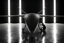 Almanya’nın Helsing şirketi, Europa insansız savaş uçağını tanıttı