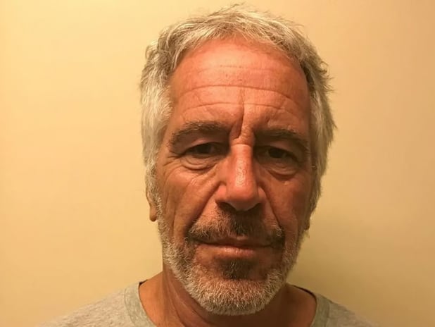 Fuhuş ağı kurucusu Jeffrey Epstein'ın istismar ağı İngiltere'ye uzandı