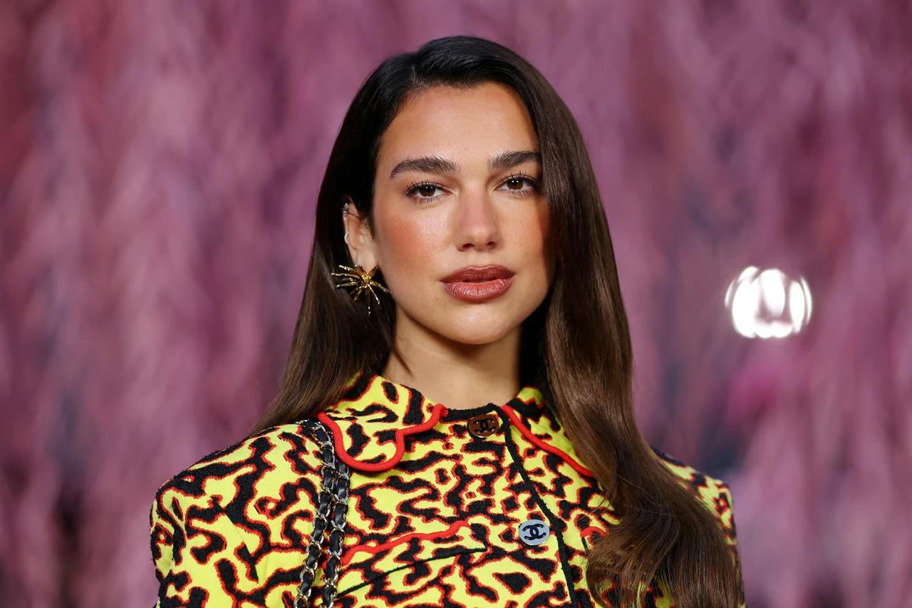 Dua Lipa Samsung’a 15 milyon dolarlık dava açtı
