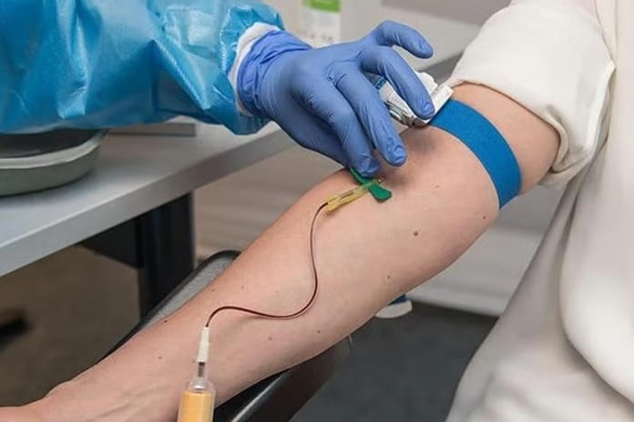 Beyin kanaması geçiren hastaya yanlış kan verildi