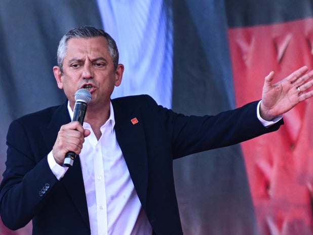 CHP’de iki yılda dördüncü kurultay
