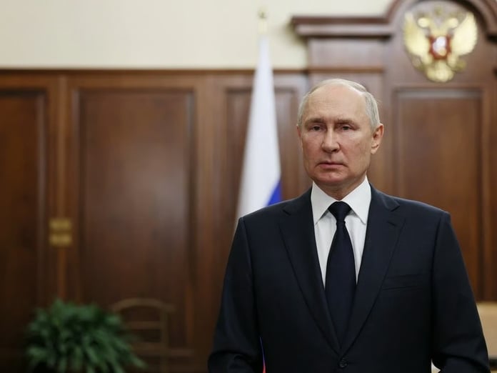 Epstein yıllarca Putin'e ulaşmaya çalışmış