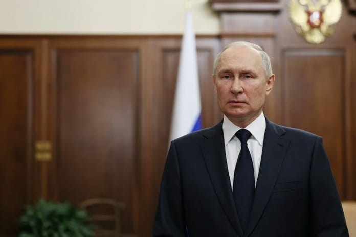 Epstein yıllarca Putin'e ulaşmaya çalışmış