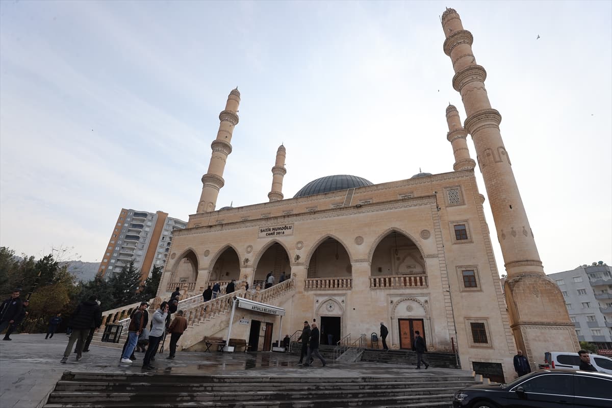 Mardin'de 15 Temmuz Şehitleri dualarla anıldı