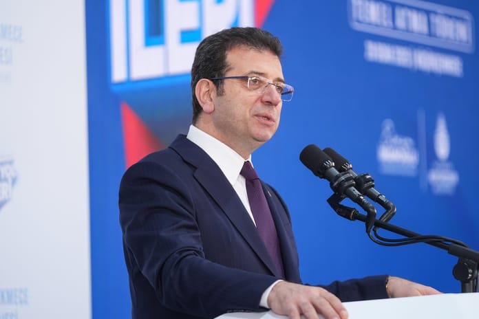 İmamoğlu’nun diplomasında adrese teslim yatay geçiş
