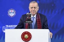 Cumhurbaşkanı Erdoğan'dan Trabzon'a deniz üzerine üçüncü havalimanı müjdesi 