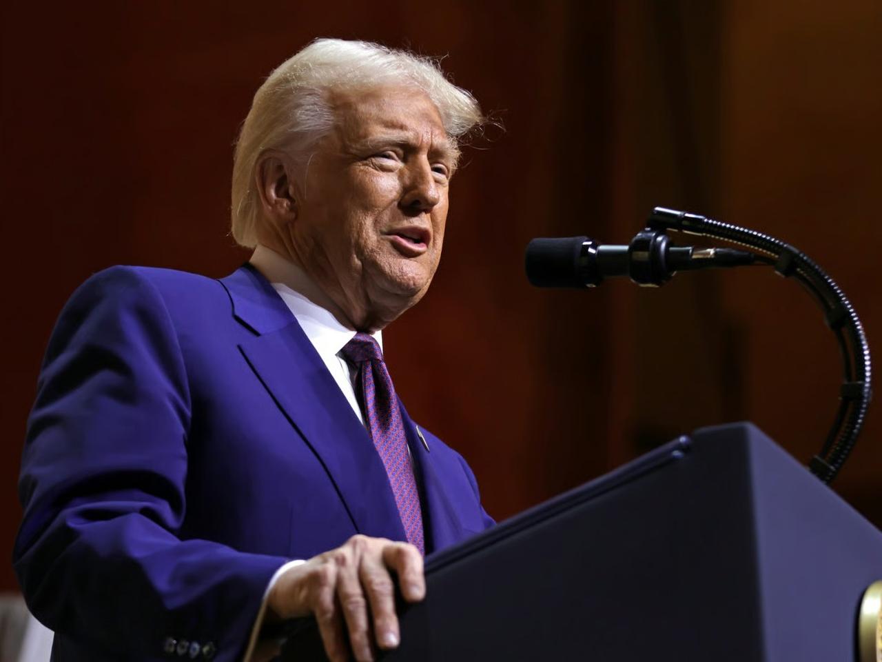 Trump film sektörünü hedef aldı