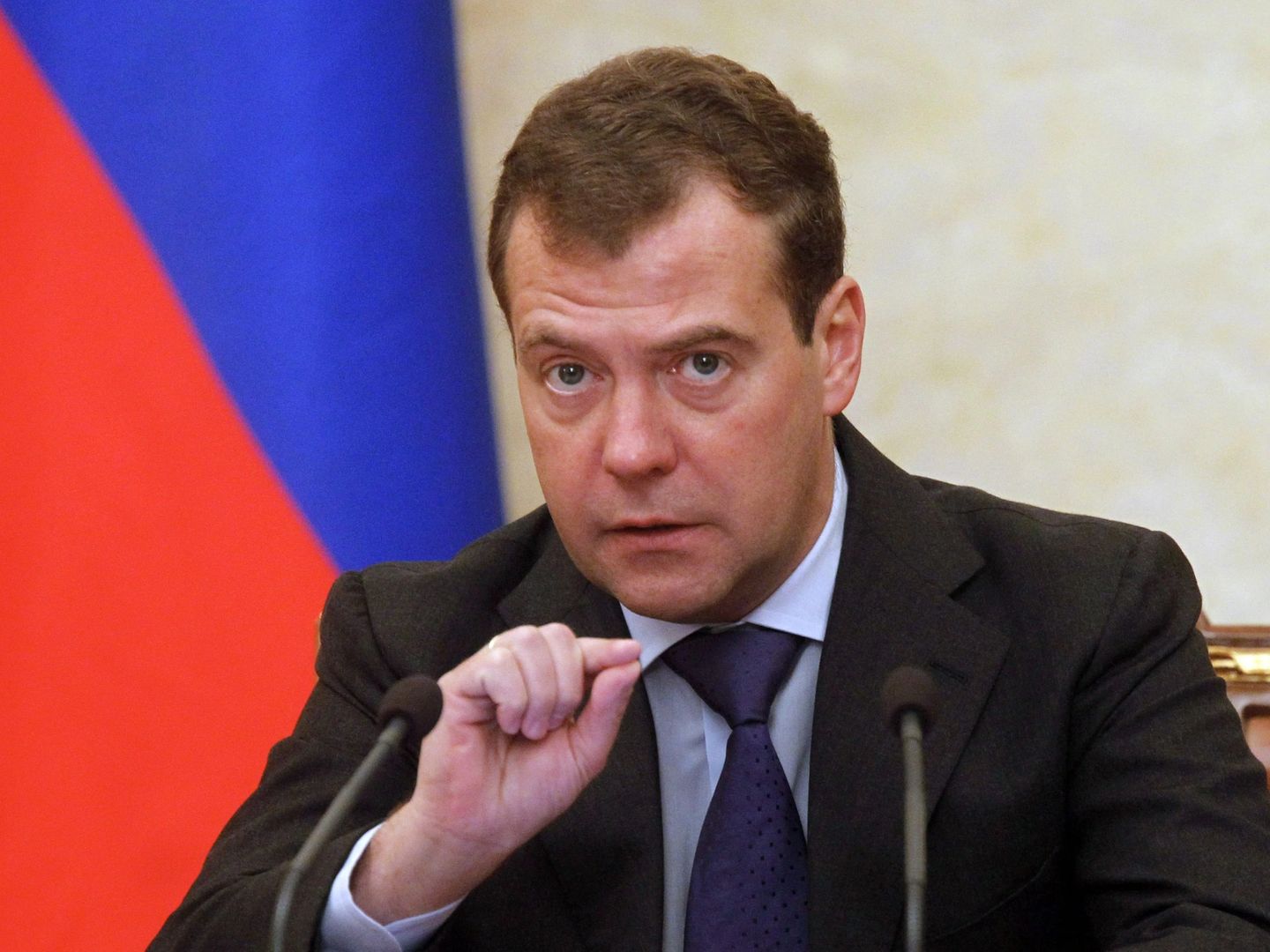 Medvedev AB’nin dondurulmuş Rus varlıklarını kullanmasını "savaş nedeni" saydı