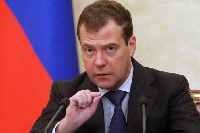 Medvedev AB’nin dondurulmuş Rus varlıklarını kullanmasını "savaş nedeni" saydı