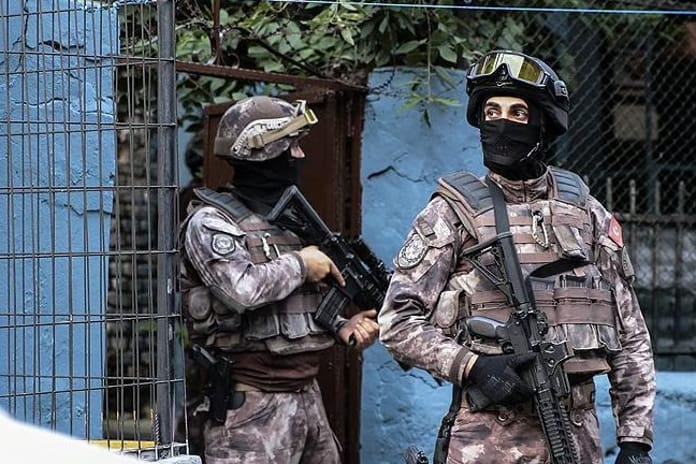 İstanbul merkezli 8 ilde dev torbacı operasyonu: 171 kişi tutuklandı