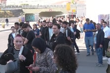 Otobüs duraklarında yoğunluk yaşanıyor