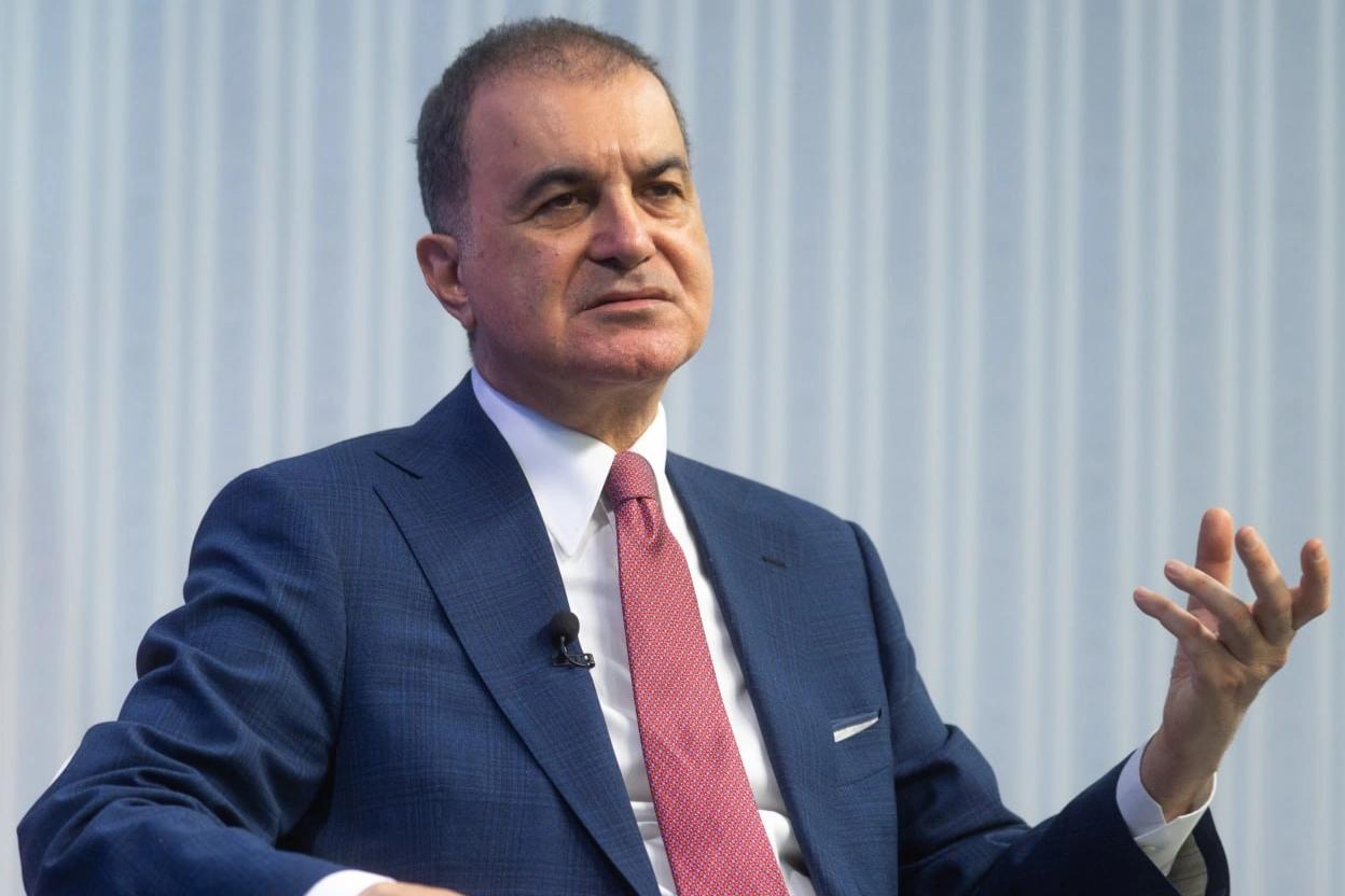 Ömer Çelik'ten Özgür Özel'e sert tepki: Siyaset adabıyla sorunları var