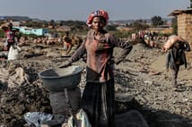 Asia Times: ABD Afrika ülkesinin kaynaklarını nasıl ele geçirdi?