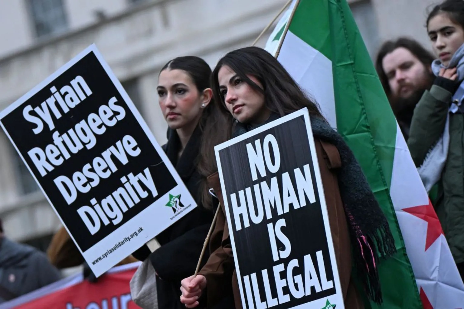 UK Resumes Syrian Asylum Processing After Months-Long Pause