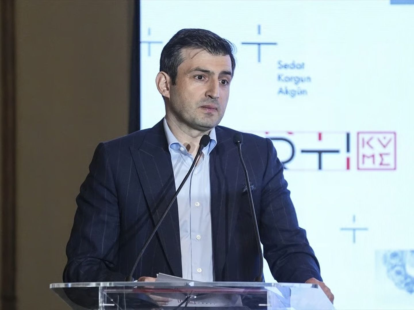 Selçuk Bayraktar'dan ArtıKÜME sanat sergisinde önemli açıklamalar